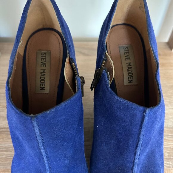 Royal Blue Steve Madden Wedges - Picture 3 of 3